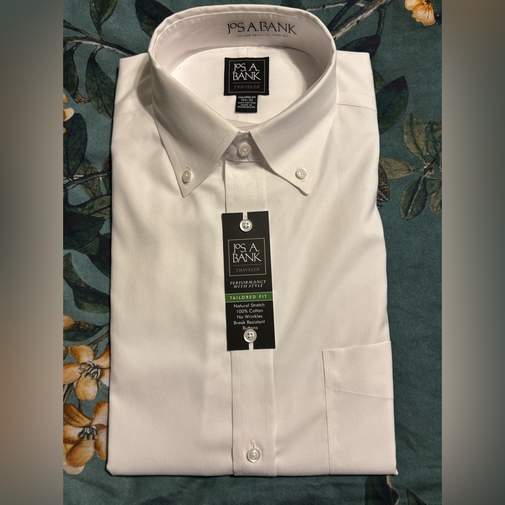 Jos. A. Bank Men's Classic White Dress Shirt